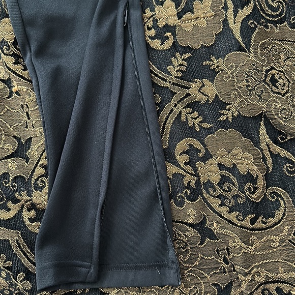 Adidas side white stripe wet dry track pant / jogger size XS - used once - Picture 7 of 11